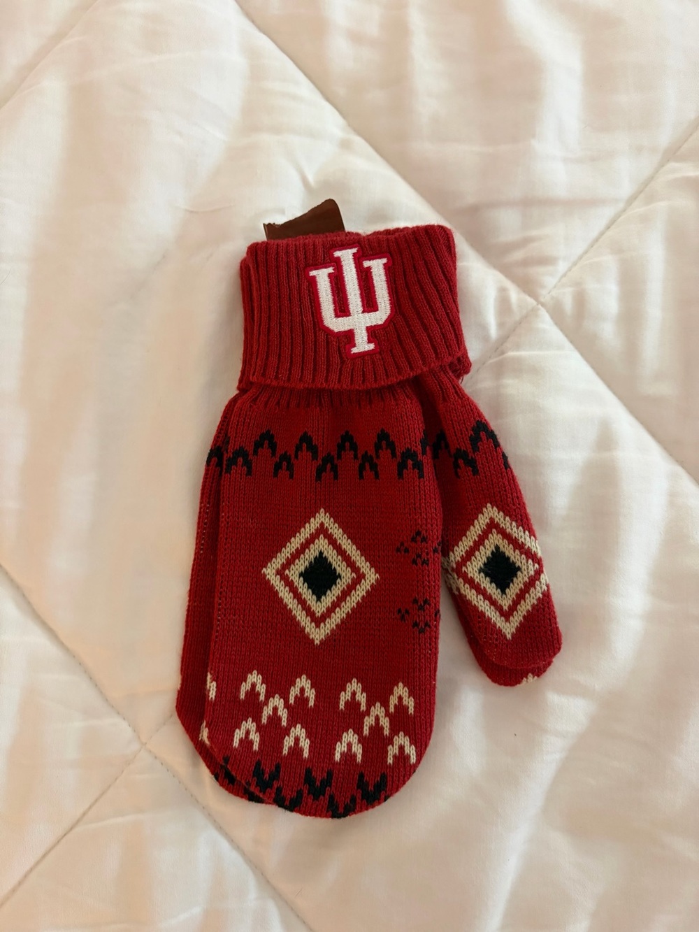 Indiana University Red Knit Mittens with Diamond Pattern